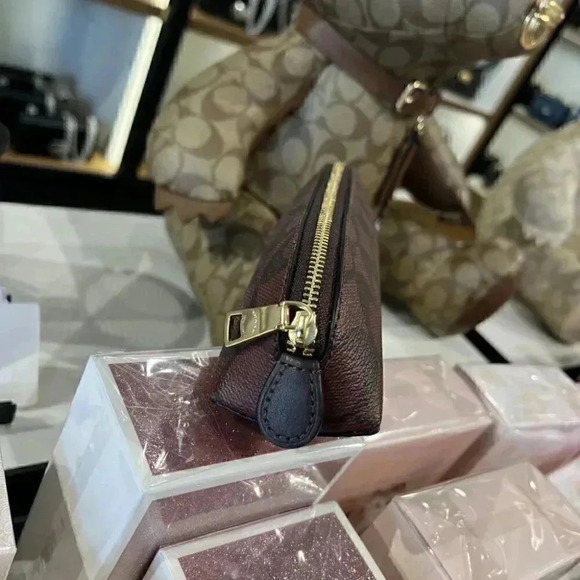 PENCIL CASE IN SIGNATURE CANVAS C6333 IMFCG - Picture 2 of 5